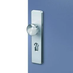 BAUHAUS Basi Schutzbeschlag SB 7500 ES0 für Hauseingangstüren | Edelstahl | Türstärke 38-45 mm | Knopf Außen, Drücker Innen | Ohne Zylinderabdeckung 8 BAUHAUS Basi Schutzbeschlag SB 7500 ES0 für Hauseingangstüren | Edelstahl | Türstärke 38-45 mm | Knopf Außen, Drücker Innen | Ohne Zylinderabdeckung -Online-Shop Türzargen 12 560