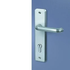 BAUHAUS Basi Schutzbeschlag SB 7500 ES0 für Hauseingangstüren | Edelstahl | Türstärke 38-45 mm | Knopf Außen, Drücker Innen | Ohne Zylinderabdeckung 9 BAUHAUS Basi Schutzbeschlag SB 7500 ES0 für Hauseingangstüren | Edelstahl | Türstärke 38-45 mm | Knopf Außen, Drücker Innen | Ohne Zylinderabdeckung -Online-Shop Türzargen 12 561